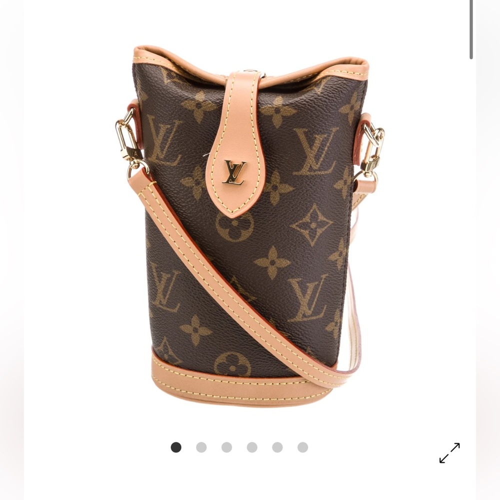 Louis Vuitton Monogram Fold Me Pouch